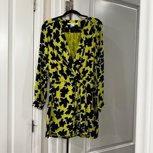 Diane von Furstenberg Wrap Dress Size 6